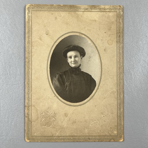 Antique portrait photo woman - antique,