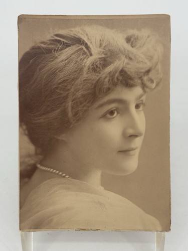 Female portrait d downey - female,